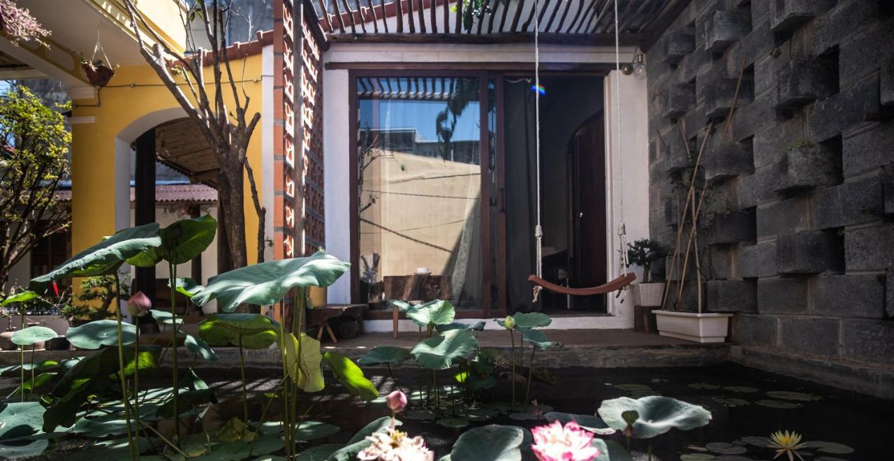 Leranda Homestay Hué Extérieur photo