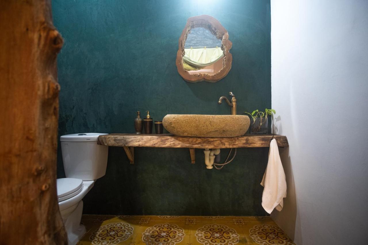 Leranda Homestay Hué Extérieur photo