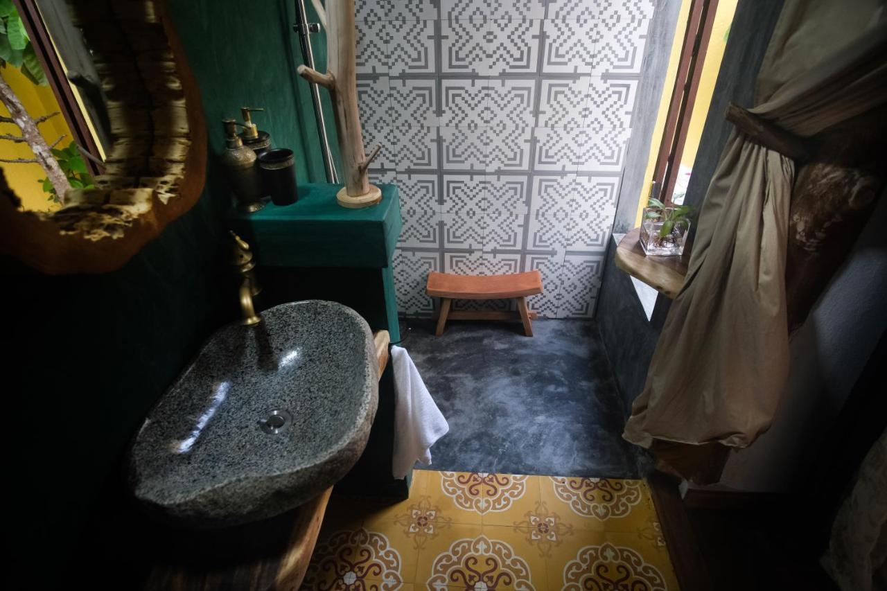 Leranda Homestay Hué Extérieur photo