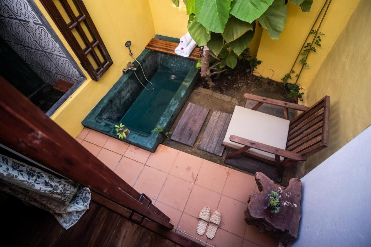 Leranda Homestay Hué Extérieur photo