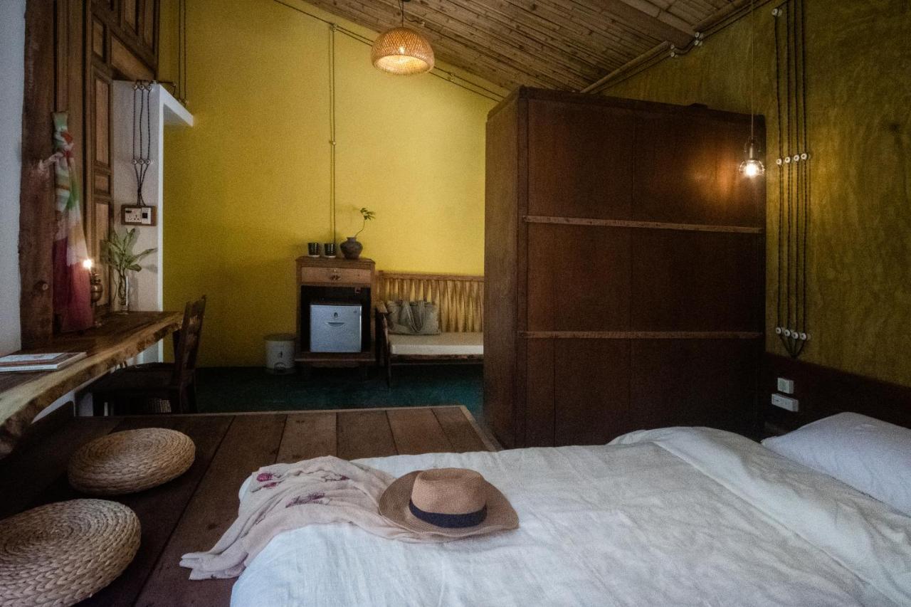 Leranda Homestay Hué Extérieur photo