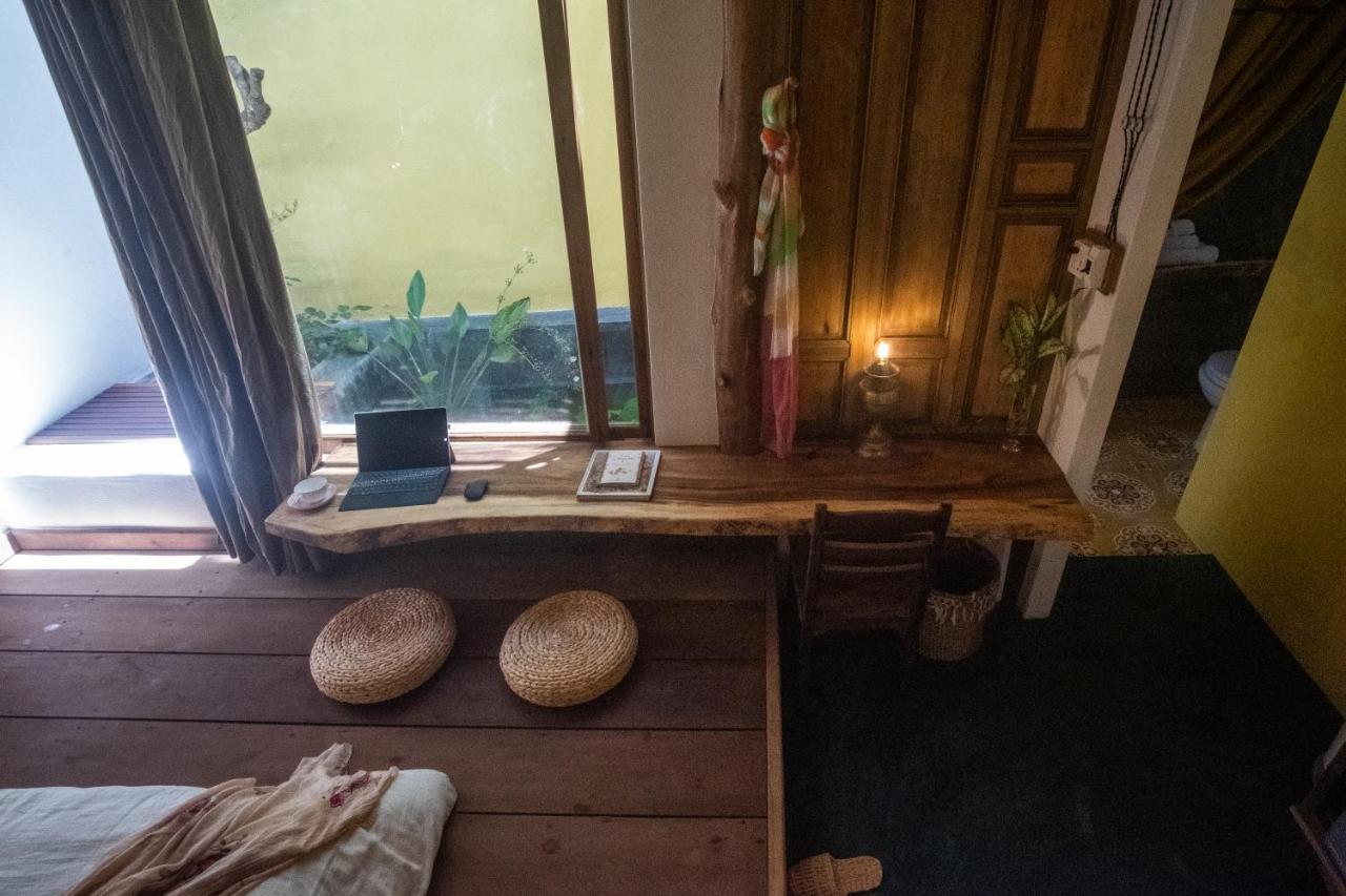Leranda Homestay Hué Extérieur photo